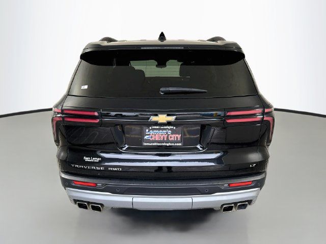 Used 2024 Chevrolet Traverse LT AWD/4WD image 6