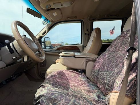 Used 2002 Ford F250 Lariat AWD/4WD image 13