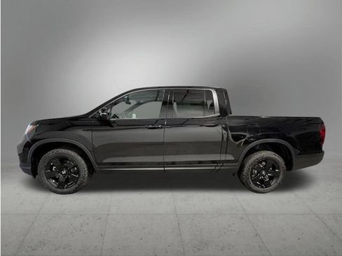New 2026 Honda Ridgeline Black Edition image 2