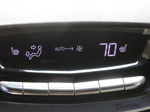 Used 2020 Cadillac XT6 Sport image 23