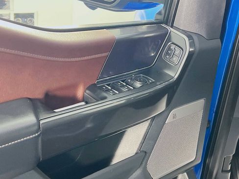 Used 2021 Ford F150 Lariat w/ Equipment Group 502A High image 18