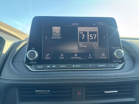 Certified 2023 Nissan Rogue SV FWD image 41
