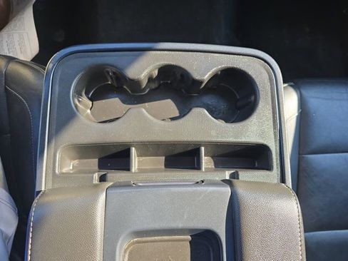 Used 2018 Chevrolet Silverado 1500 LTZ image 31