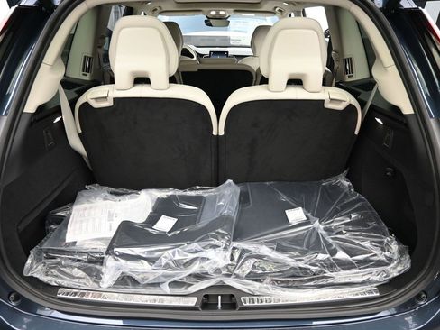 New 2026 Volvo XC90 B6 Ultra image 19