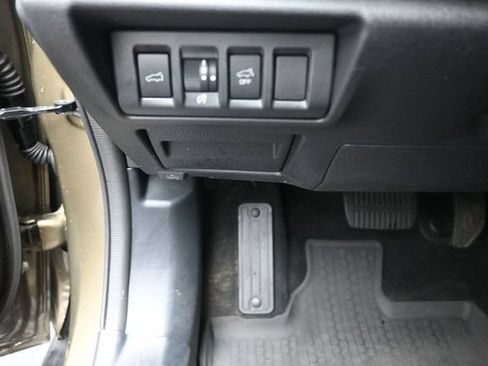 Certified 2025 Subaru Outback Wilderness AWD/4WD image 16