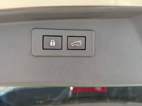 Used 2022 Subaru Outback Limited AWD/4WD image 15