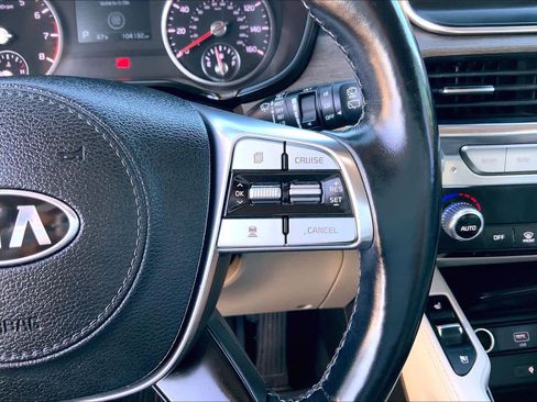 Used 2021 Kia Telluride EX w/ EX Premium Package image 21