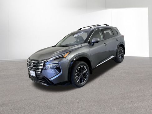 New 2026 Nissan Rogue Platinum w/ Platinum Premium Package image 2