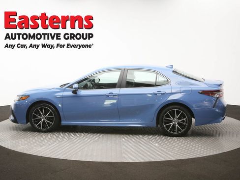 Used 2024 Toyota Camry SE image 61