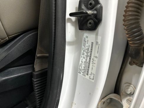 Used 2017 Ford F250 XL w/ Power Equipment Group AWD/4WD image 53