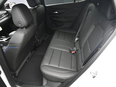 New 2026 Buick Envista Sport Touring FWD image 12