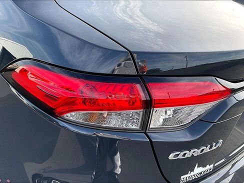 Used 2025 Toyota Corolla LE FWD image 25