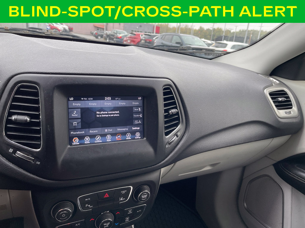 Used 2018 Jeep Compass Latitude w/ Popular Equipment Group AWD/4WD image 14