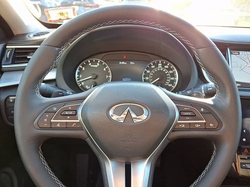 Used 2019 INFINITI QX50 Essential w/ Premium Heat Package AWD/4WD image 21