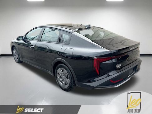 Used 2025 Kia K4 FWD image 7