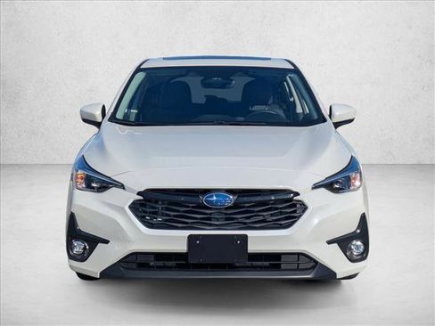 Used 2024 Subaru Impreza 2.0i Sport image 2