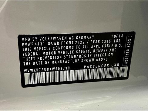 Used 2019 Volkswagen e-Golf SE w/ Driver Assistance Package image 33