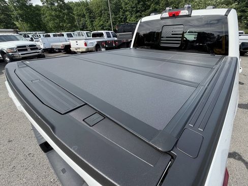 Used 2024 Ford F150 Platinum AWD/4WD image 6