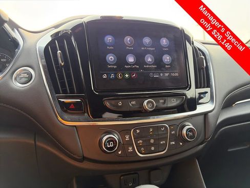 Used 2023 Chevrolet Traverse LT FWD image 21