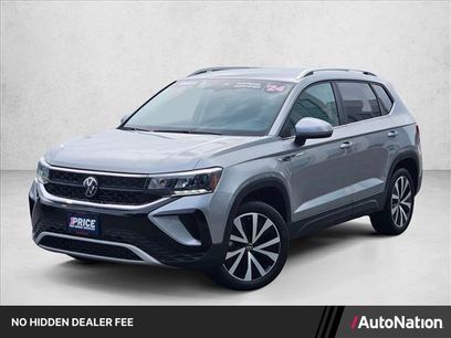 Used 2024 Volkswagen Taos SE w/ MDO Package