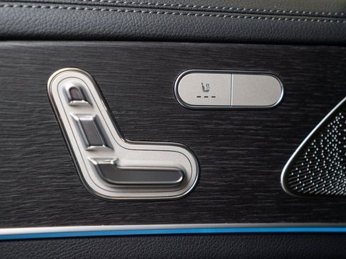 New 2026 Mercedes-Benz GLS 450 4MATIC image 32