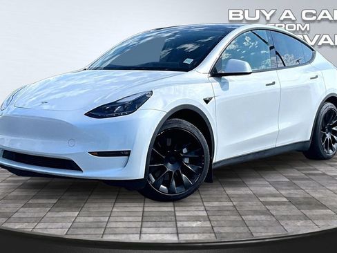 Used 2023 Tesla Model Y Long Range AWD/4WD image 8