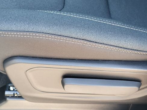 New 2026 RAM 1500 Express AWD/4WD image 10