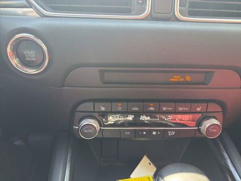Used 2023 MAZDA CX-5 Carbon Edition image 17