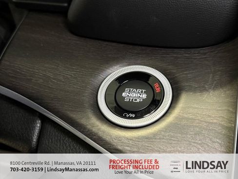 New 2025 Jeep Grand Cherokee L Limited w/ Luxury Tech Group II AWD/4WD image 31
