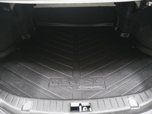 Used 2013 Hyundai Genesis 2.0T RWD image 20