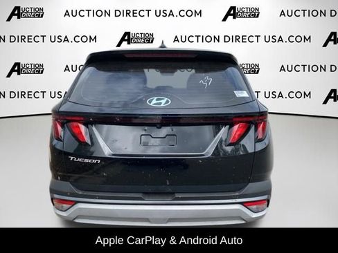 Used 2025 Hyundai Tucson SE image 8
