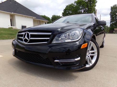 Used 2014 Mercedes-Benz C 300 4MATIC Sedan image 13