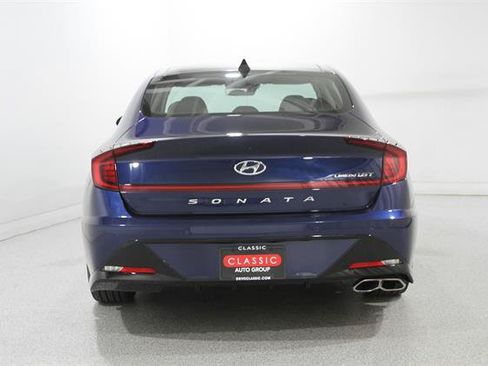 Used 2022 Hyundai Sonata Limited FWD image 19