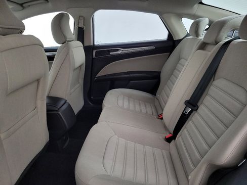 Used 2018 Ford Fusion S image 18