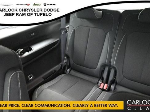 Used 2022 Jeep Grand Cherokee L Laredo w/ Luxury Tech Group I AWD/4WD image 30