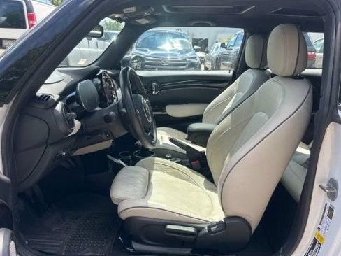 Used 2023 MINI Cooper S FWD image 3