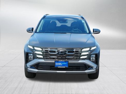 Certified 2025 Hyundai Tucson Limited AWD/4WD image 2