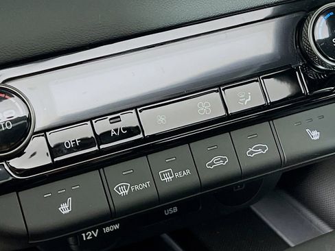 New 2026 Hyundai Elantra SEL Sport Premium FWD image 18