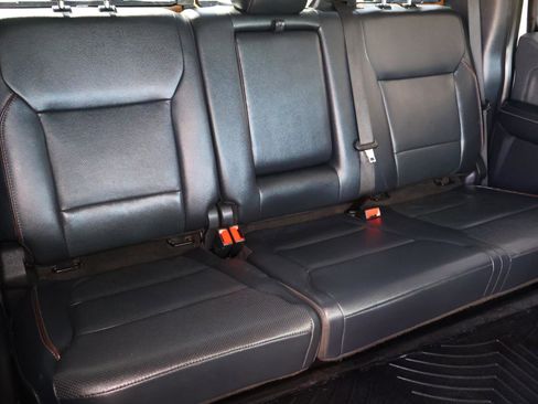 Used 2023 Ford F250 Lariat w/ Lariat Ultimate Package image 21