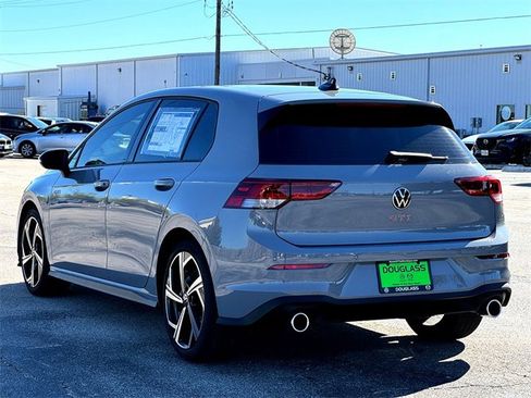 New 2026 Volkswagen GTI SE image 6