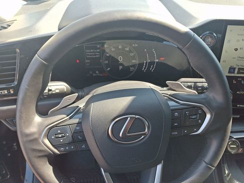 Used 2023 Lexus NX 350 AWD image 19
