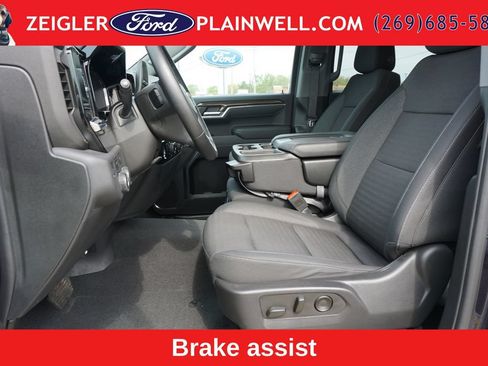 Used 2023 Chevrolet Silverado 1500 LT AWD/4WD image 15
