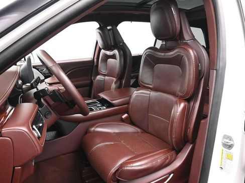 Used 2020 Lincoln Aviator Black Label w/ Dynamic Handling Package AWD/4WD image 12