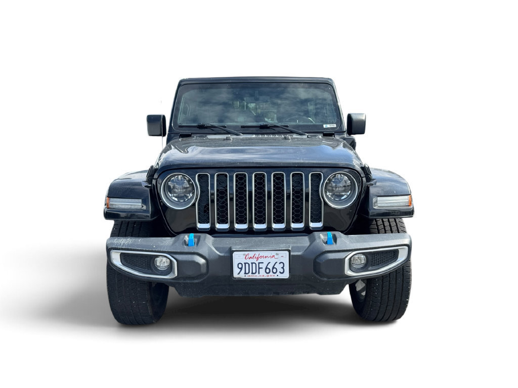 Used 2023 Jeep Wrangler Unlimited Sahara w/ Cold Weather Group AWD/4WD image 16