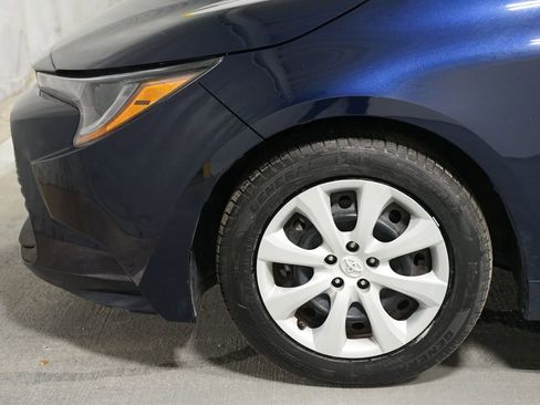 Certified 2024 Toyota Corolla LE FWD image 5