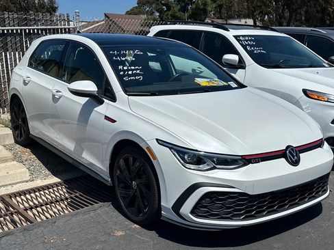 Used 2023 Volkswagen GTI SE w/ SE Leather Package image 2