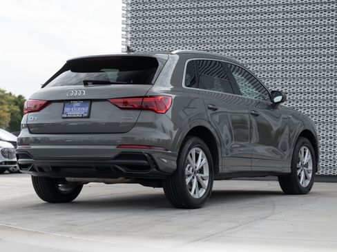 Certified 2022 Audi Q3 2.0T Premium Plus image 4