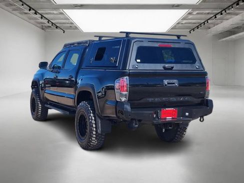 Used 2023 Toyota Tacoma TRD Off-Road w/ Advanced Technology Package AWD/4WD image 3
