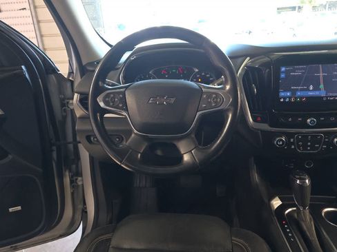 Used 2020 Chevrolet Traverse RS image 16
