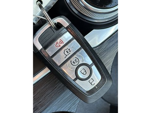 Used 2023 Ford Escape SE w/ PHEV Premium Package image 35